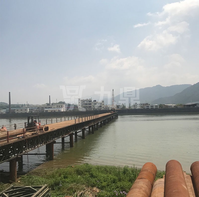 鋼便(bian)橋(qiao)連(lian)接件(jian)的組(zu)成部分(fen)